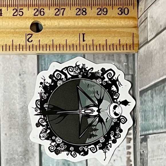 🌀10/$10🌀 Nightmare Before Christmas Waterproof Vinyl Sticker Decal - Picture 2 of 2
